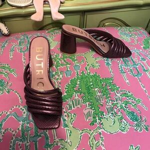 Butrich Irina Stripes Pumps Butrich Size 6.5 / 37